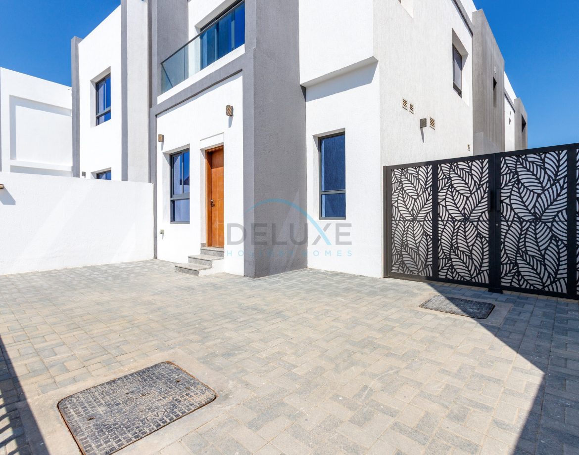 6-Bedroom Sea-View Villa — Al Dana Island — photo 8