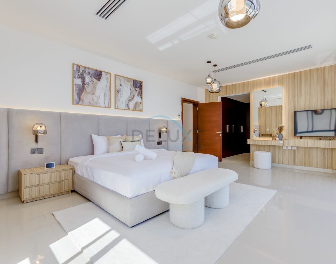 7-Bedroom Villa — Al Dana Island — photo 15