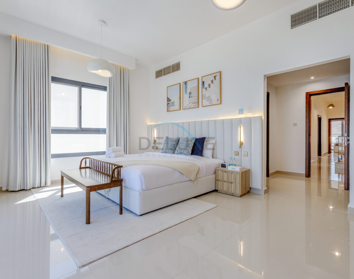 5-Bedroom Sea-View Villa — Al Dana Island — photo 17