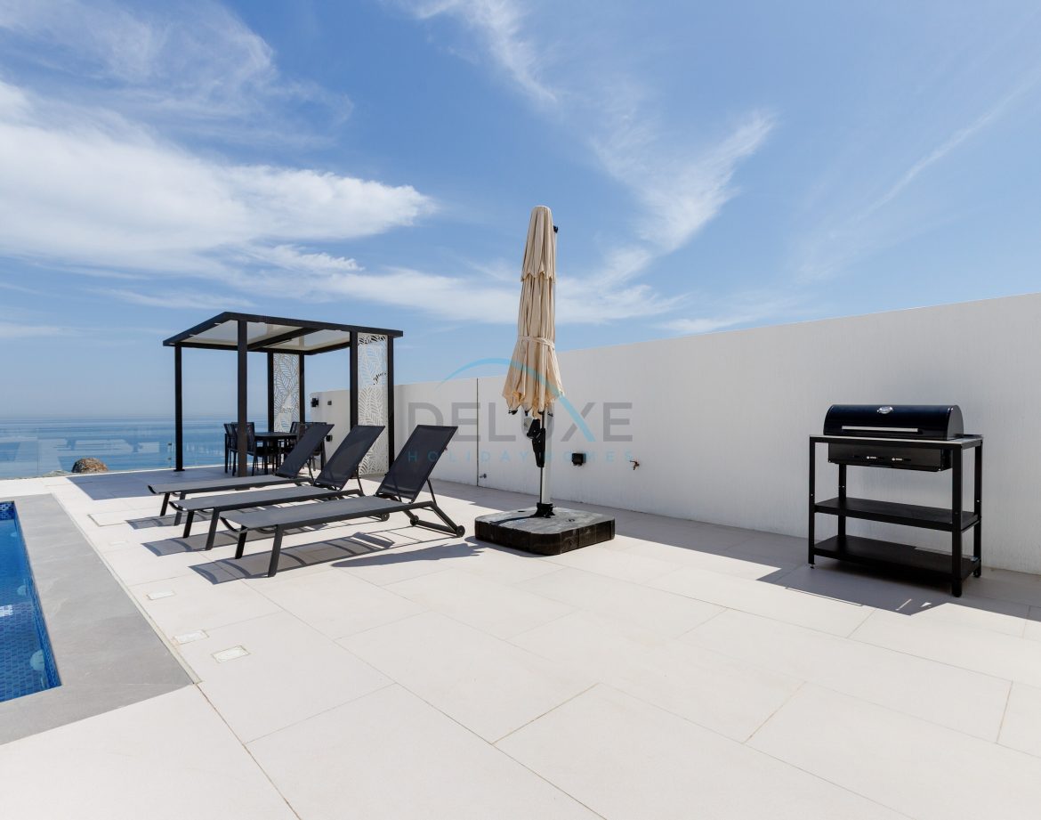 5-Bedroom Sea-View Villa — Al Dana Island — photo 19