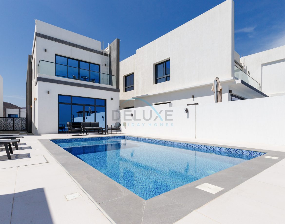 5-Bedroom Sea-View Villa — Al Dana Island — photo 22