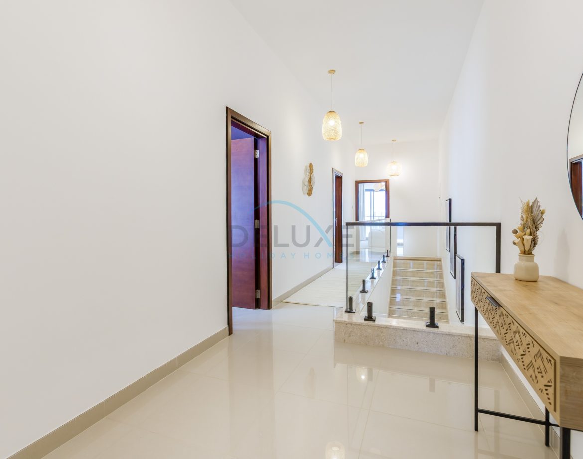 6-Bedroom Sea-View Villa — Al Dana Island — photo 28