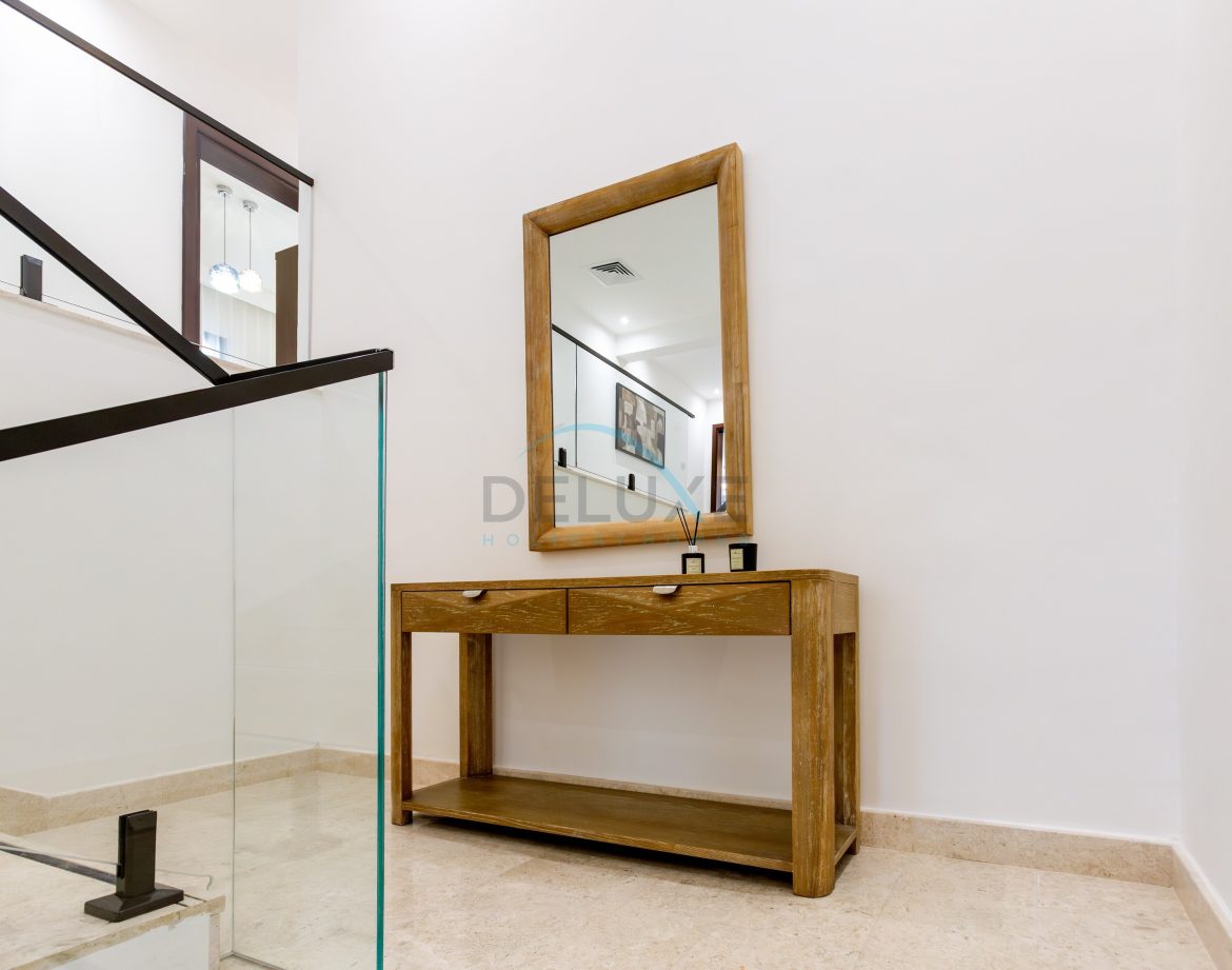 8-Bedroom Sea-View Villa — Al Dana Island — photo 23