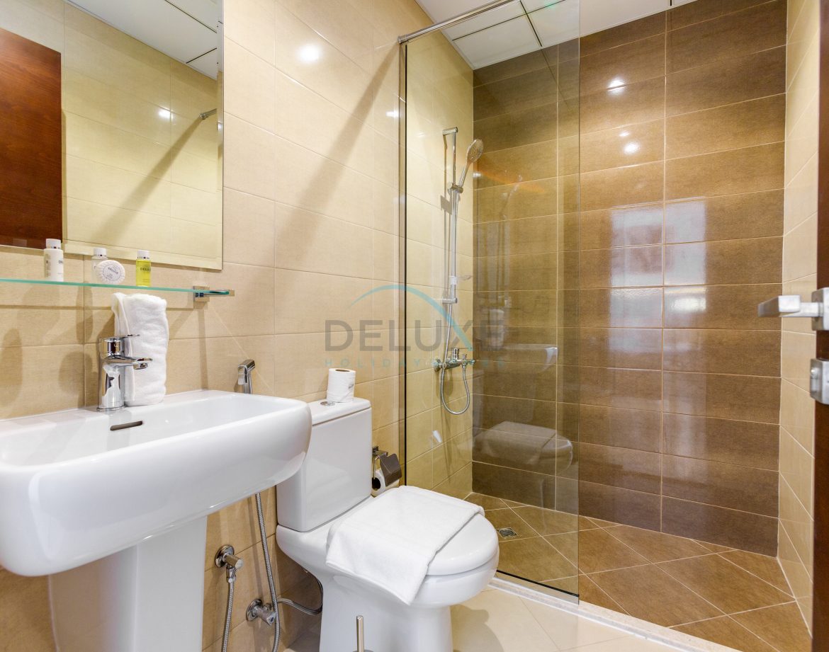 5-Bedroom Sea-View Villa — Al Dana Island — photo 31