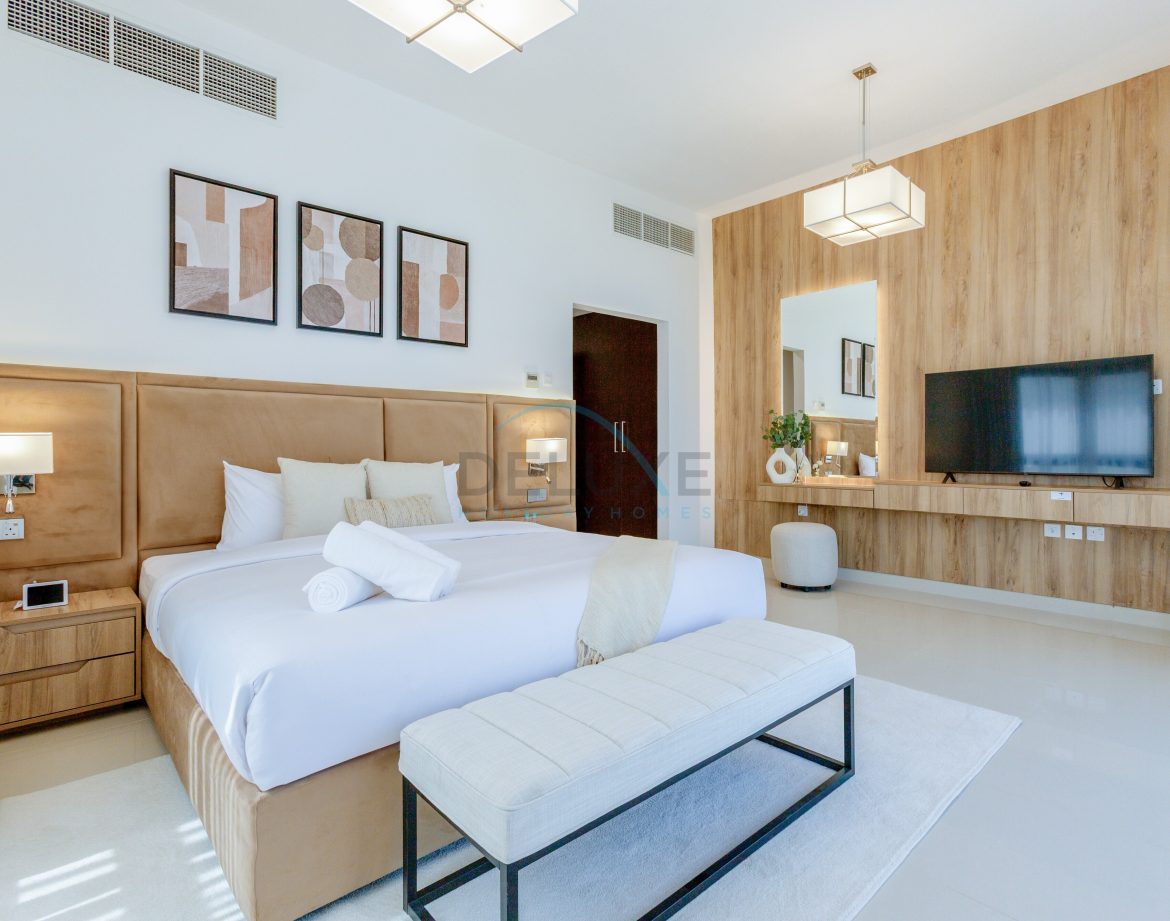 5-Bedroom Sea-View Villa — Al Dana Island — photo 30