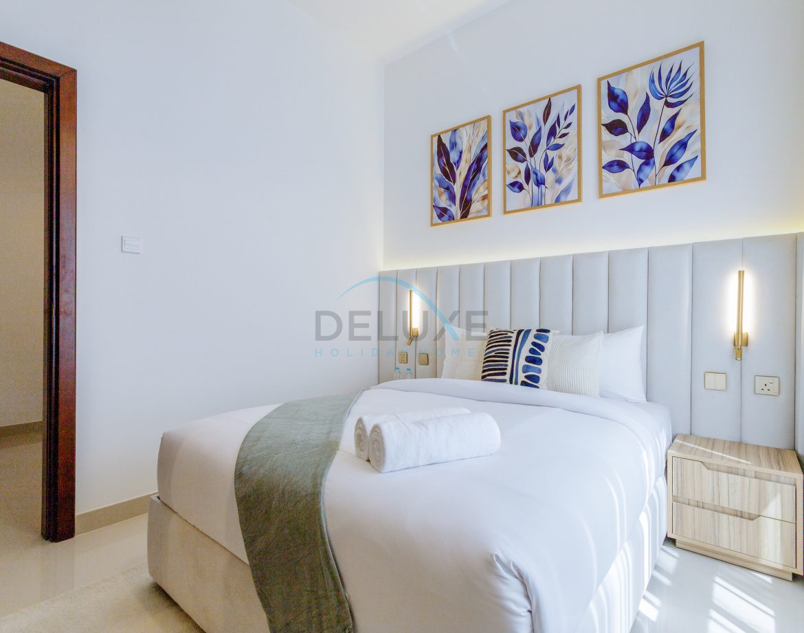 5-Bedroom Sea-View Villa — Al Dana Island — photo 34
