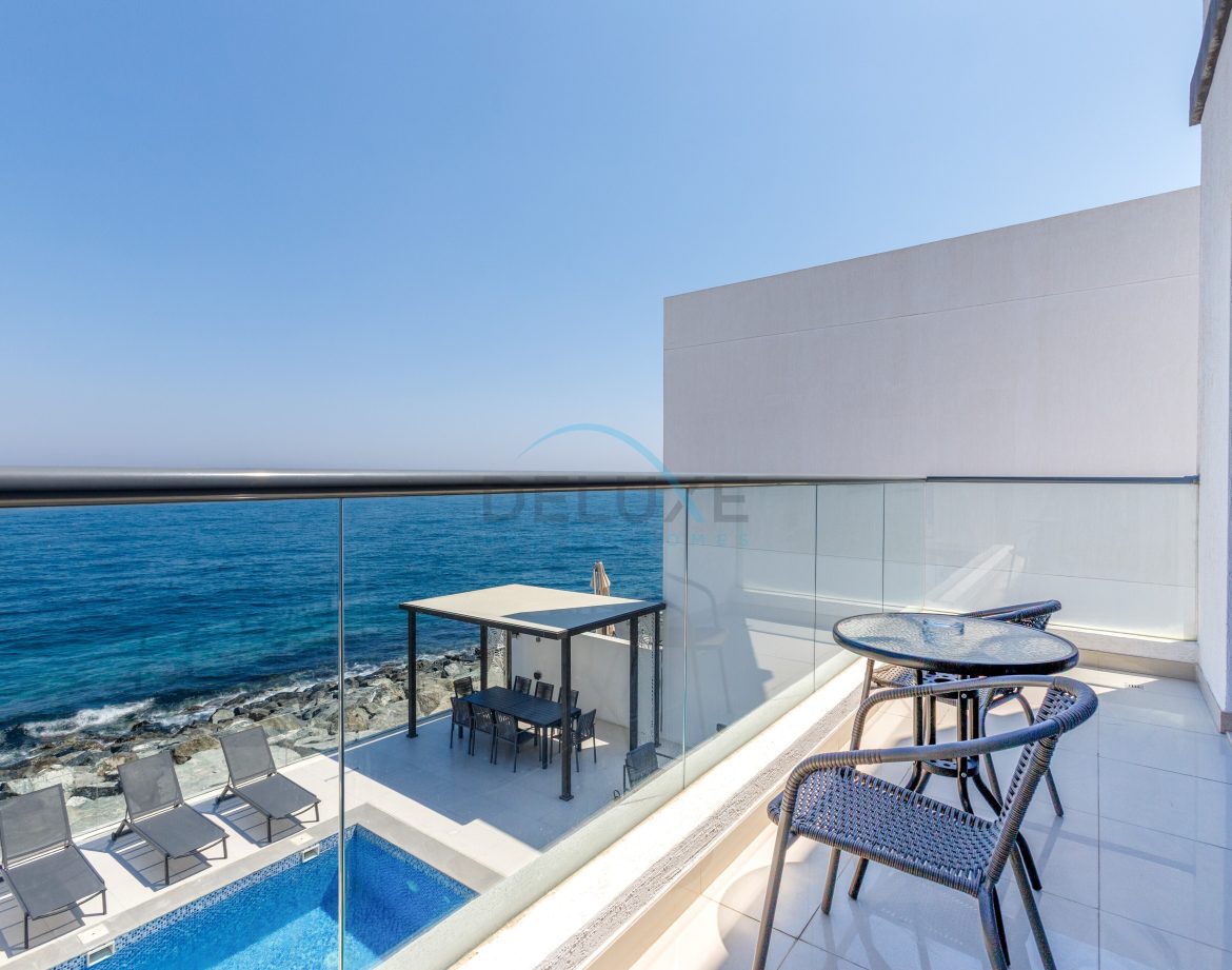 6-Bedroom Sea-View Villa — Al Dana Island — photo 32