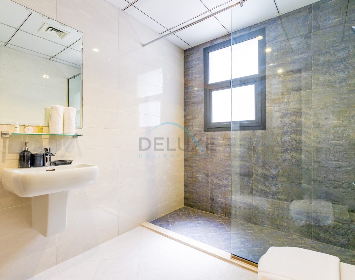 5-Bedroom Sea-View Villa — Al Dana Island — photo 35