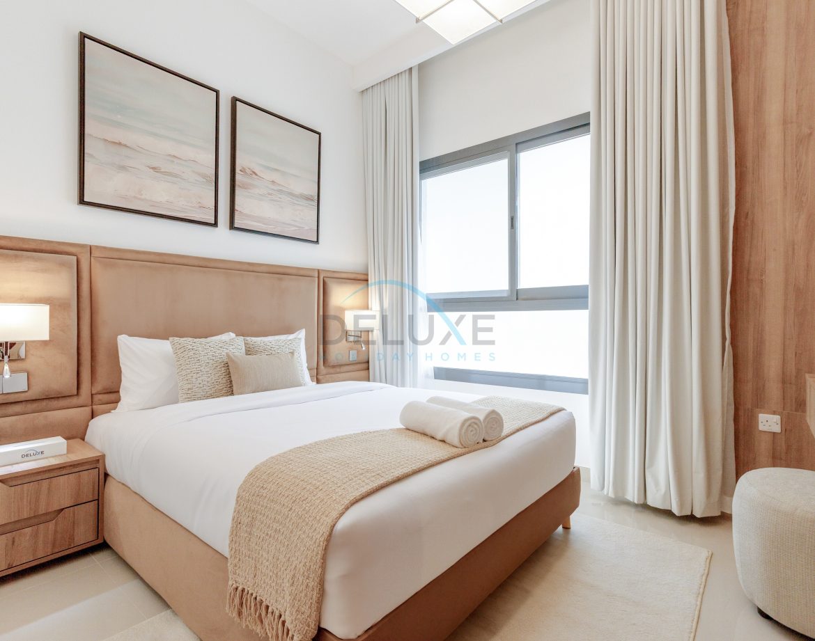 5-Bedroom Sea-View Villa — Al Dana Island — photo 37