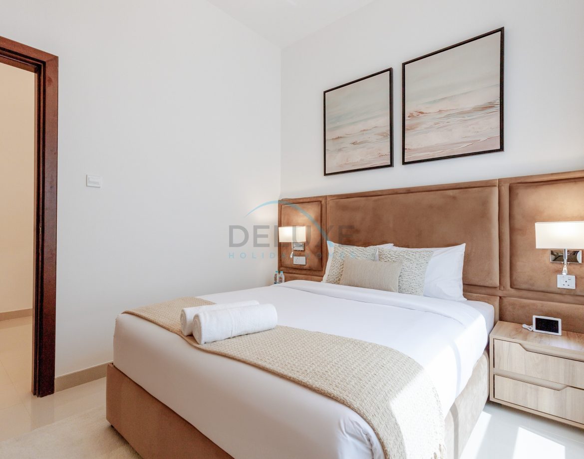 5-Bedroom Sea-View Villa — Al Dana Island — photo 38