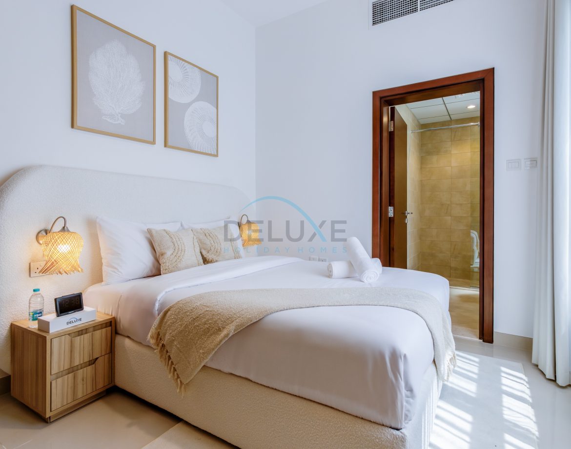 6-Bedroom Sea-View Villa — Al Dana Island — photo 38