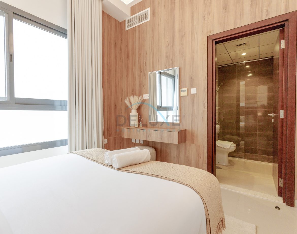 5-Bedroom Sea-View Villa — Al Dana Island — photo 39