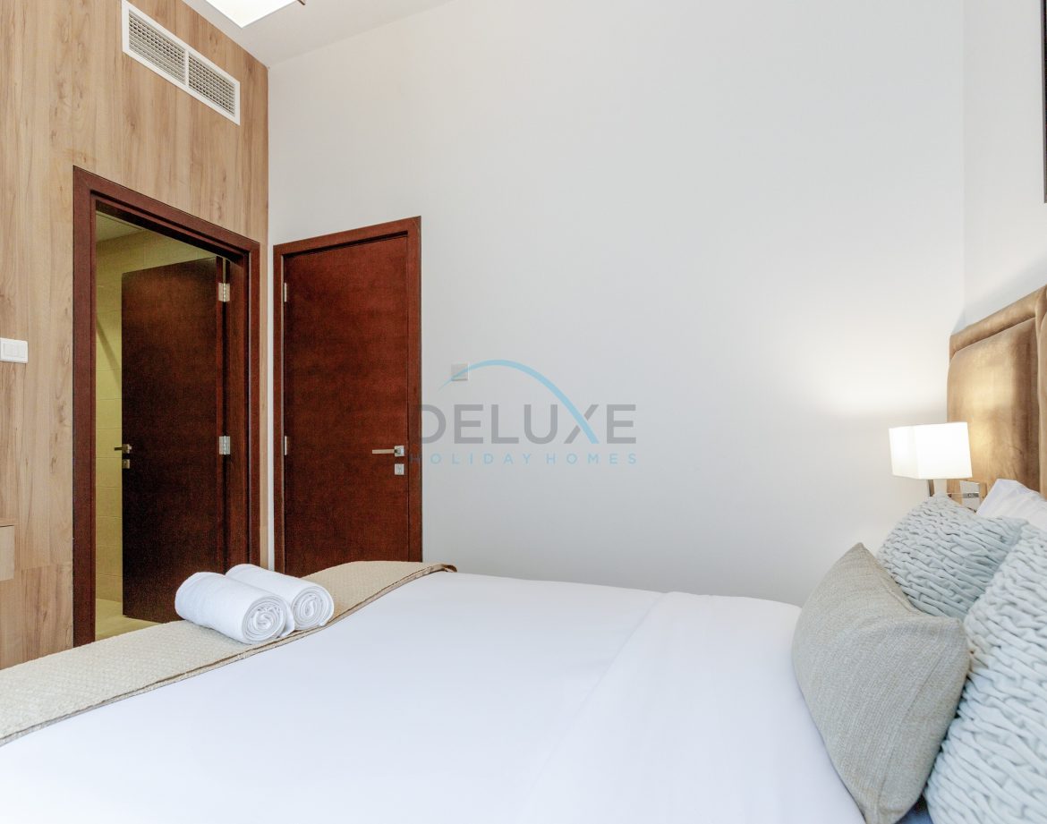 5-Bedroom Sea-View Villa — Al Dana Island — photo 40
