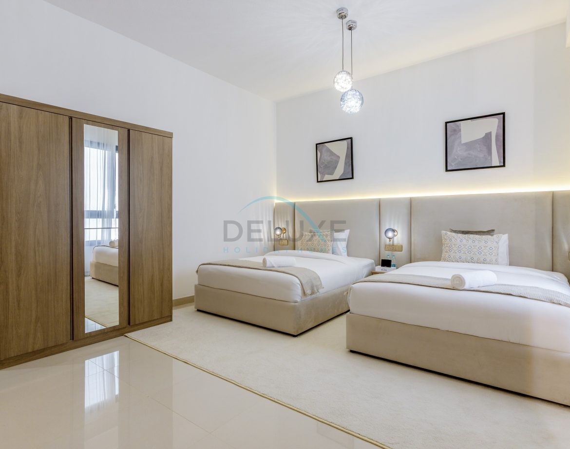 8-Bedroom Sea-View Villa — Al Dana Island — photo 31