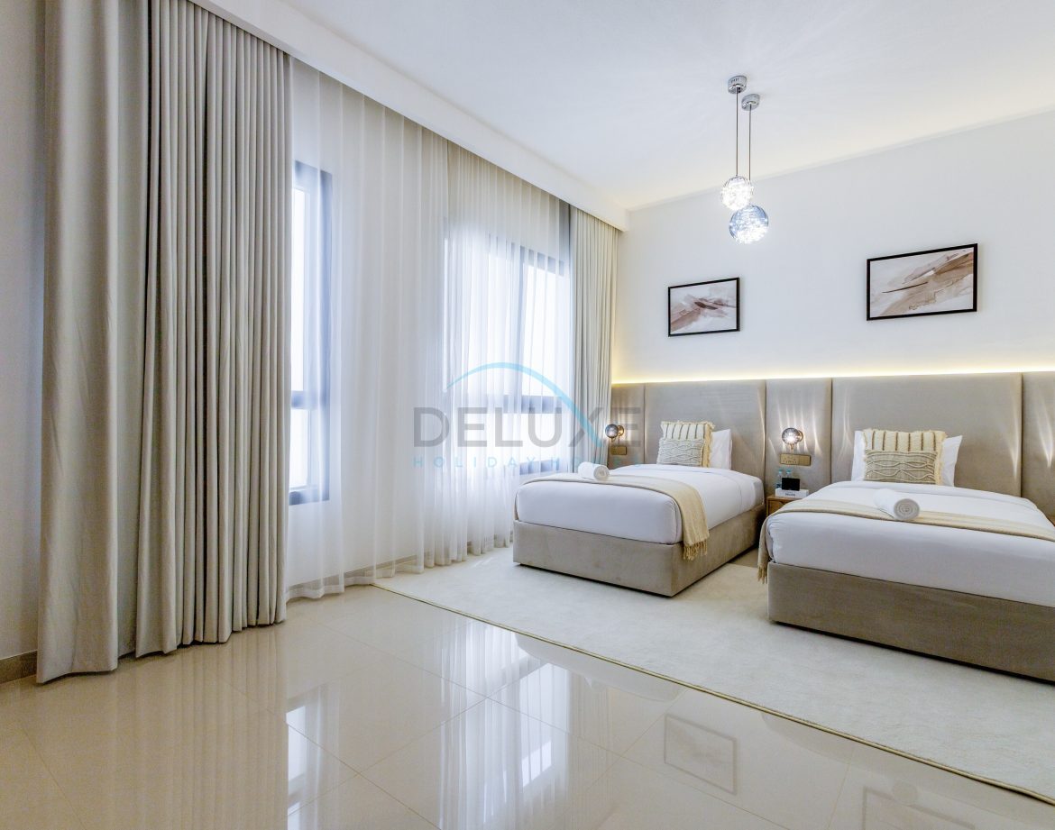 8-Bedroom Sea-View Villa — Al Dana Island — photo 33