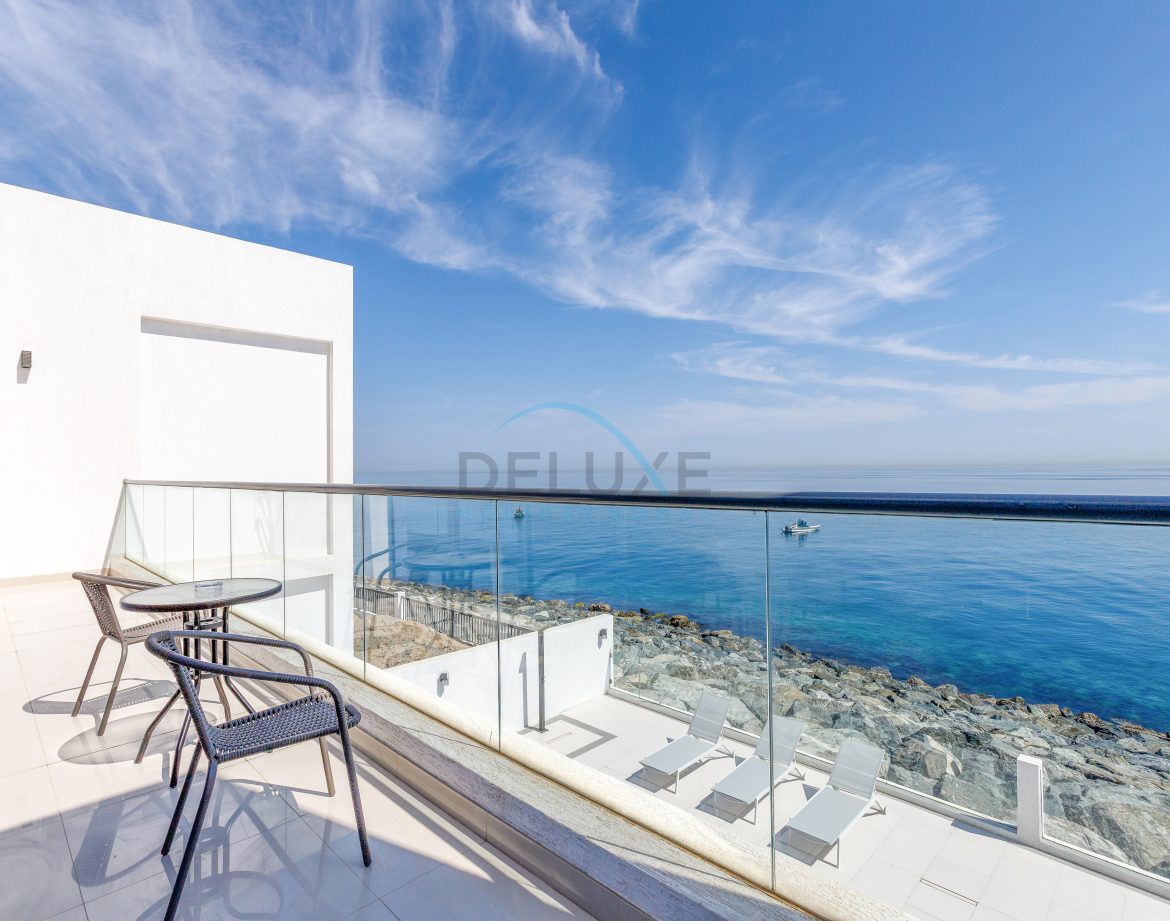 7-Bedroom Villa — Al Dana Island — photo 3
