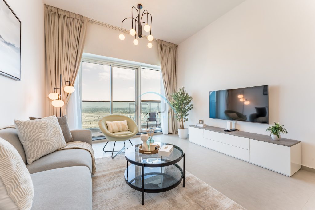 Около Dubai Miracle Garden 1BR с отдельным балконом, Orchid Residence