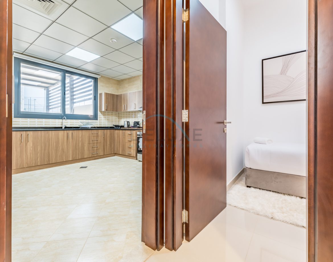5-Bedroom Private-Pool Villa — Al Dana Island — photo 19