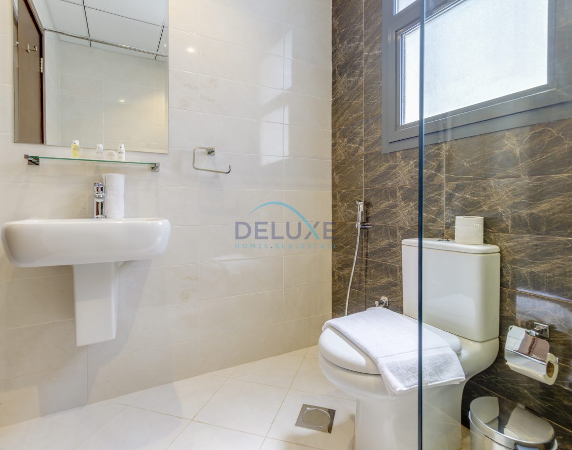 4-Bedroom Sea-View Villa — Al Dana Island — photo 25