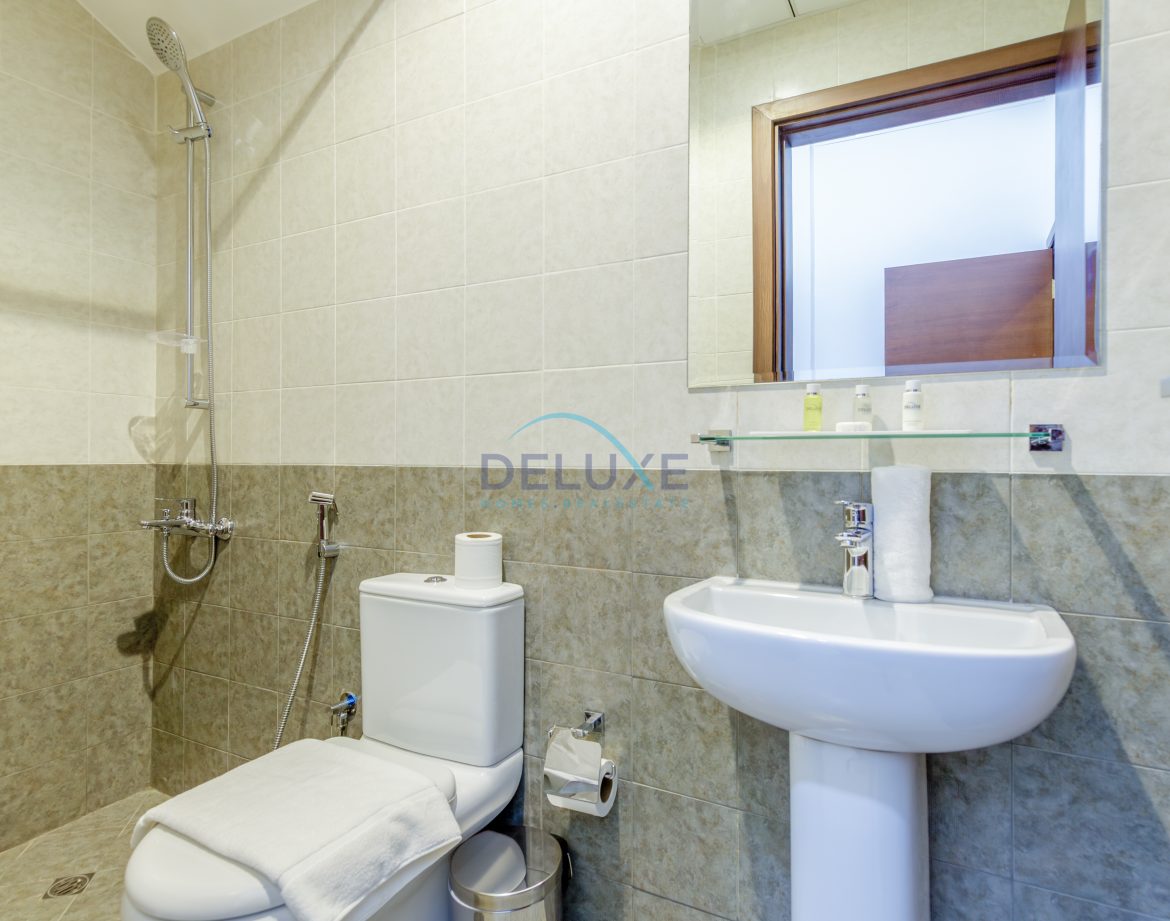 4-Bedroom Sea-View Villa — Al Dana Island — photo 35