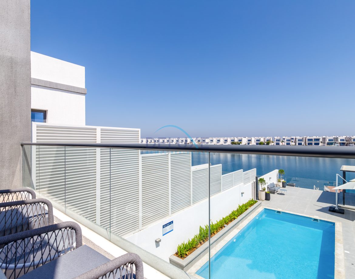 4-Bedroom Sea-View Villa — Al Dana Island — photo 39