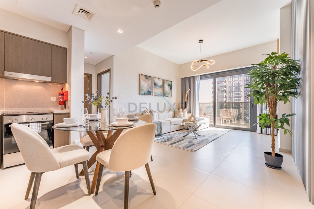 Apartment Steps from Burj Khalifa, Dubai Mall & Metro, Act One Act Two Tower 1