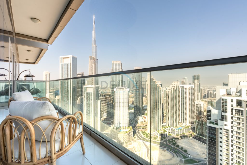2BR с балконом с видом на город и Бурдж-Халифа, в нескольких минутах от Dubai Mall, отеля и резиденций Paramount Tower