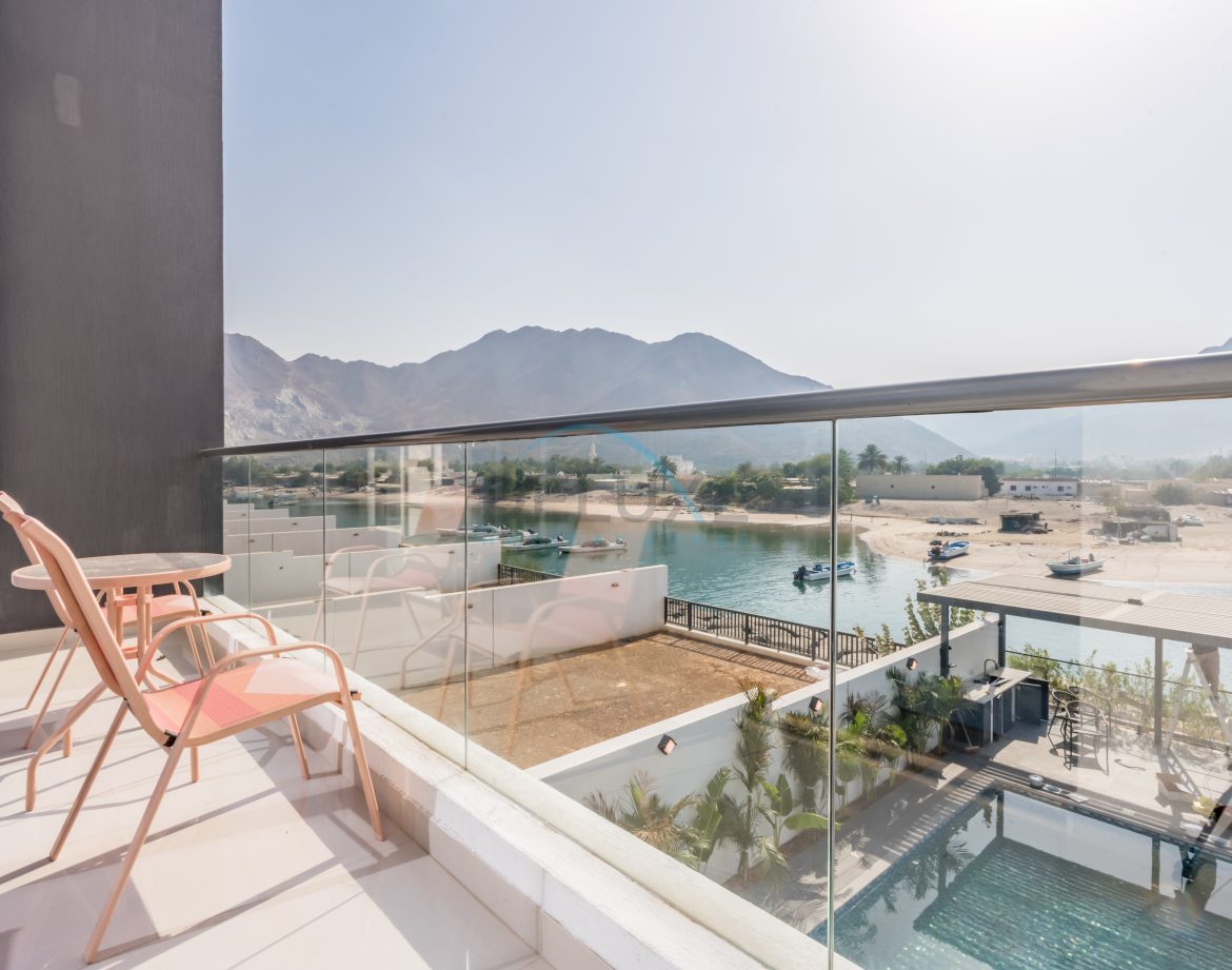 5-Bedroom Private-Pool Villa — Al Dana Island — photo 31