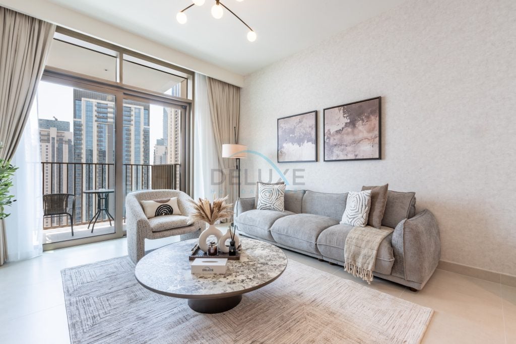 Harbourfront Views 1BR, Near Park and Minutes from Festival City Mall, Creek Palace