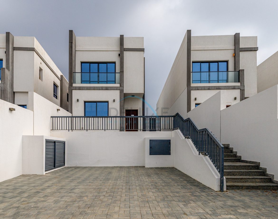 5-Bedroom Private-Pool Villa — Al Dana Island — photo 35