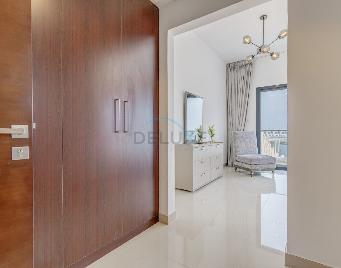 5-Bedroom Private-Pool Villa — Al Dana Island — photo 24
