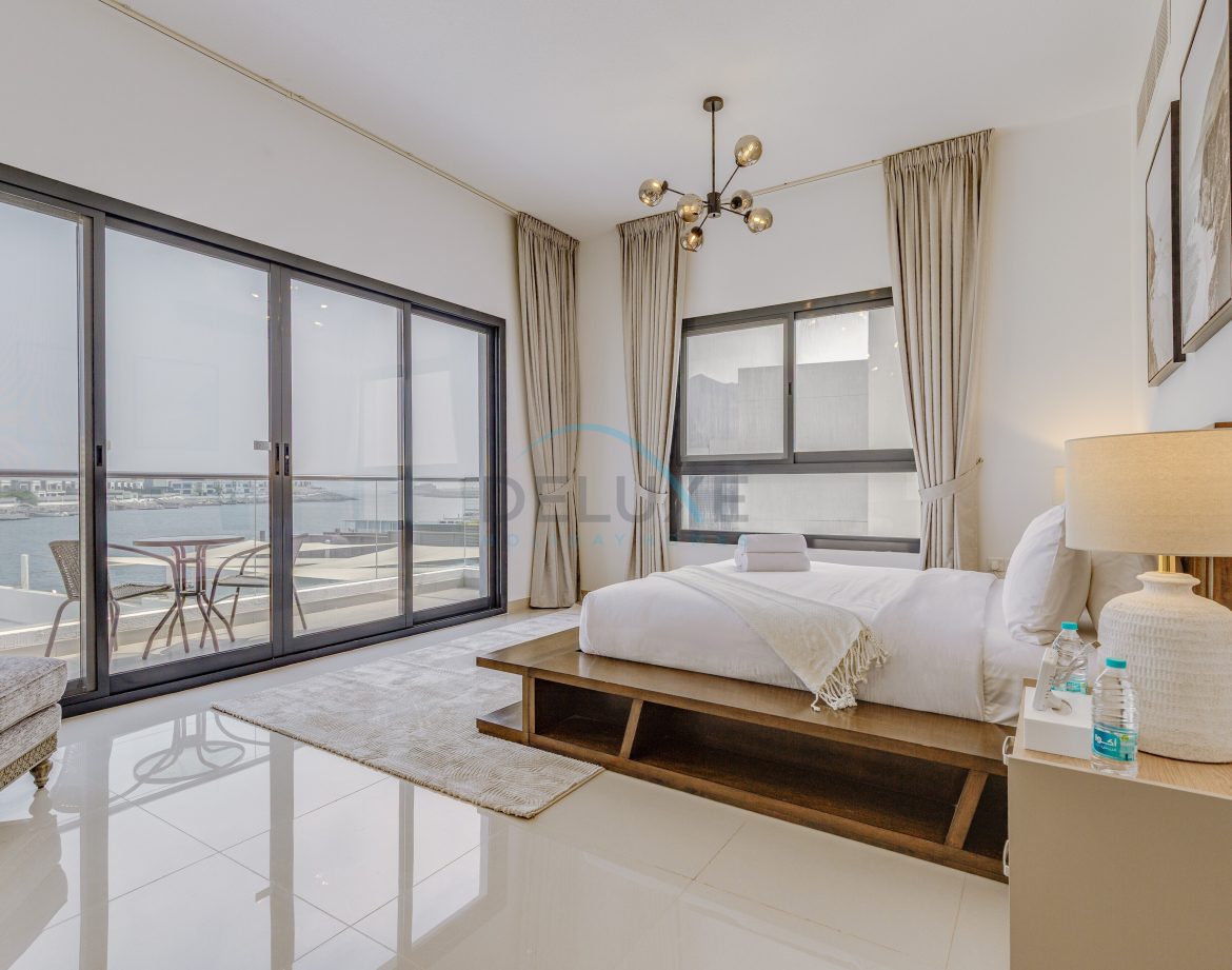 5-Bedroom Private-Pool Villa — Al Dana Island — photo 4