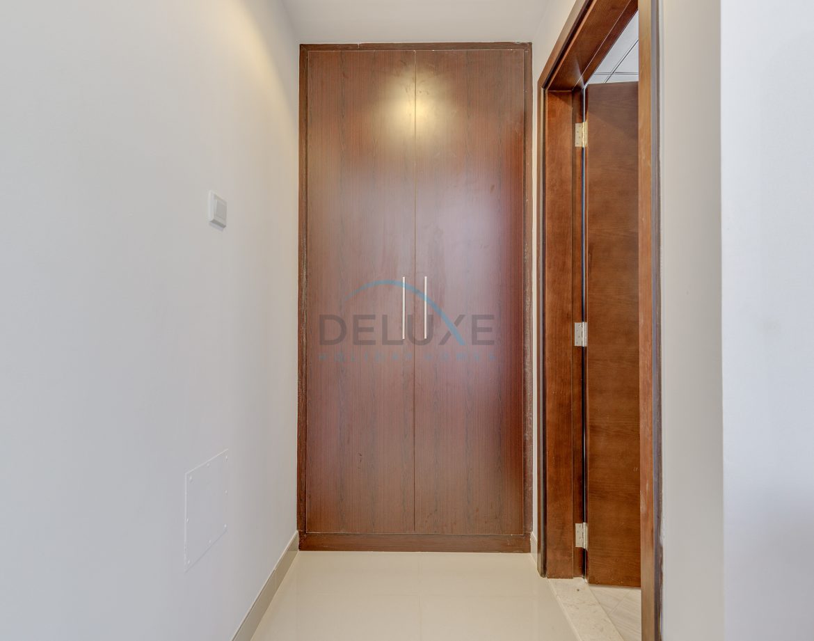 5-Bedroom Private-Pool Villa — Al Dana Island — photo 37