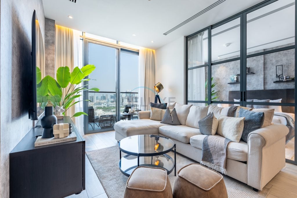Close to Dubai Miracle Garden, Dubai Autodrome, and Sports City, with JVT Community Park just steps away – The Ivy