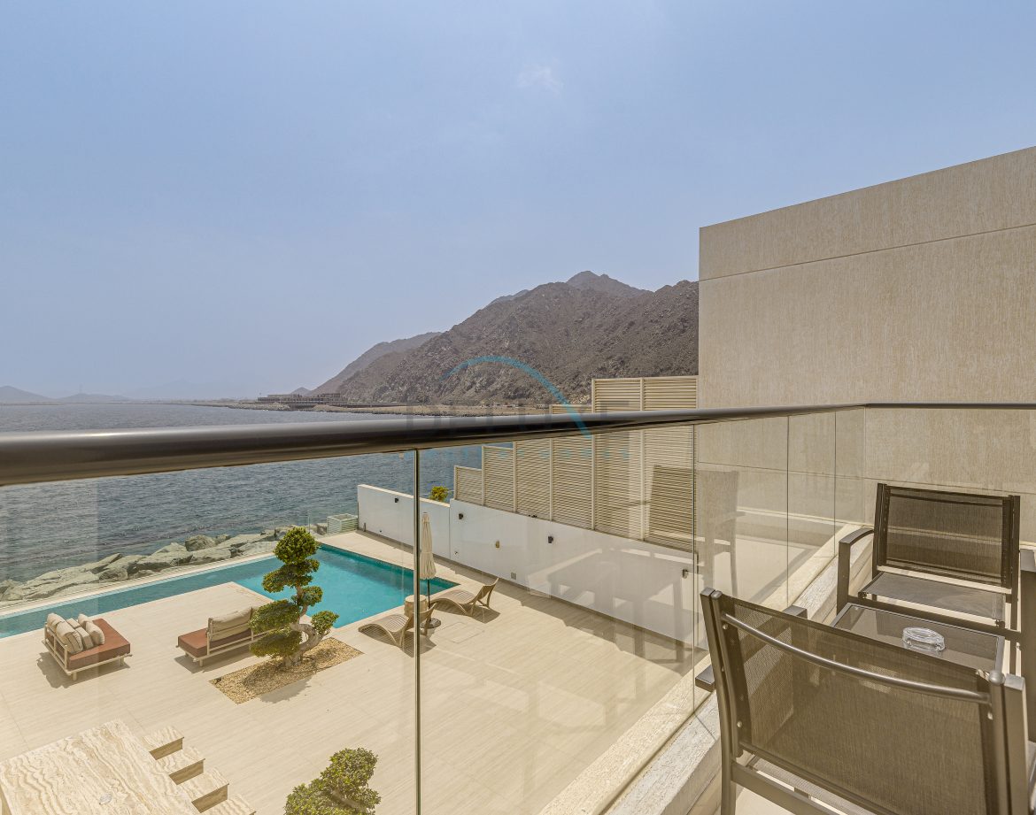4-Bedroom Private-Pool Villa — Al Dana Island — photo 27