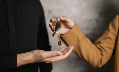 Vacation Rental Secrets: 8 Game-Changing Tips for Dubai Owners