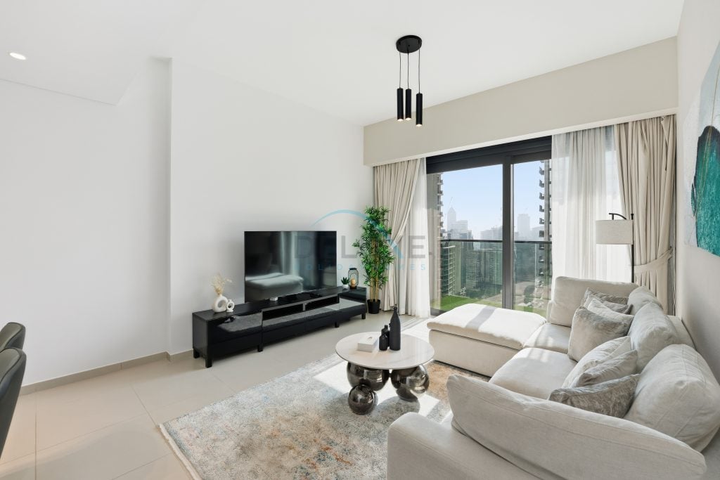 В нескольких шагах от Dubai Mall и Burj Khalifa, с удобным доступом к метро до Dubai Marina и Palm Jumeirah – Act One Act Two Tower 1