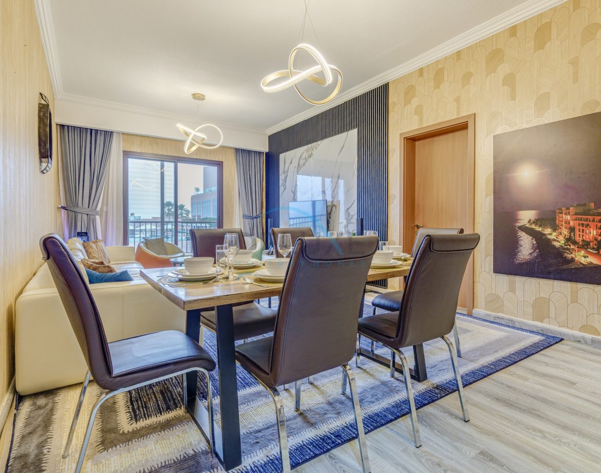 2-Bedroom Sea-View Apartment — Mina Al Fajer — photo 13