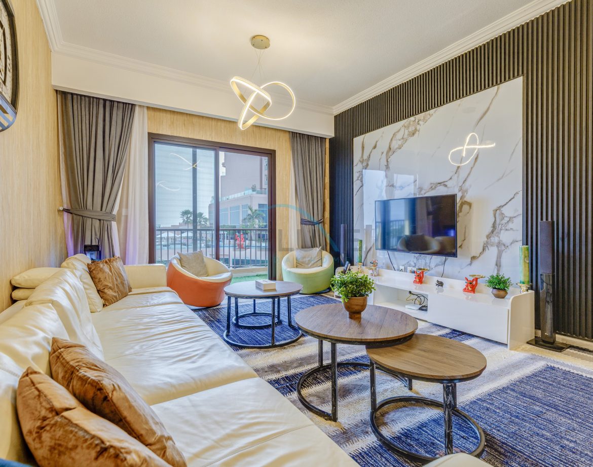 2-Bedroom Sea-View Apartment — Mina Al Fajer — photo 17