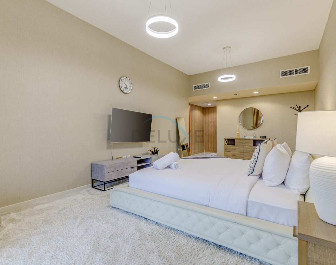 2-Bedroom Sea-View Apartment — Mina Al Fajer — photo 27