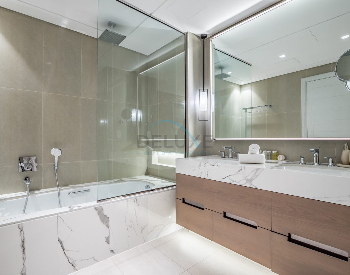 4-Bedroom Sea-View Apartment — The Address Fujairah Residences — photo 35
