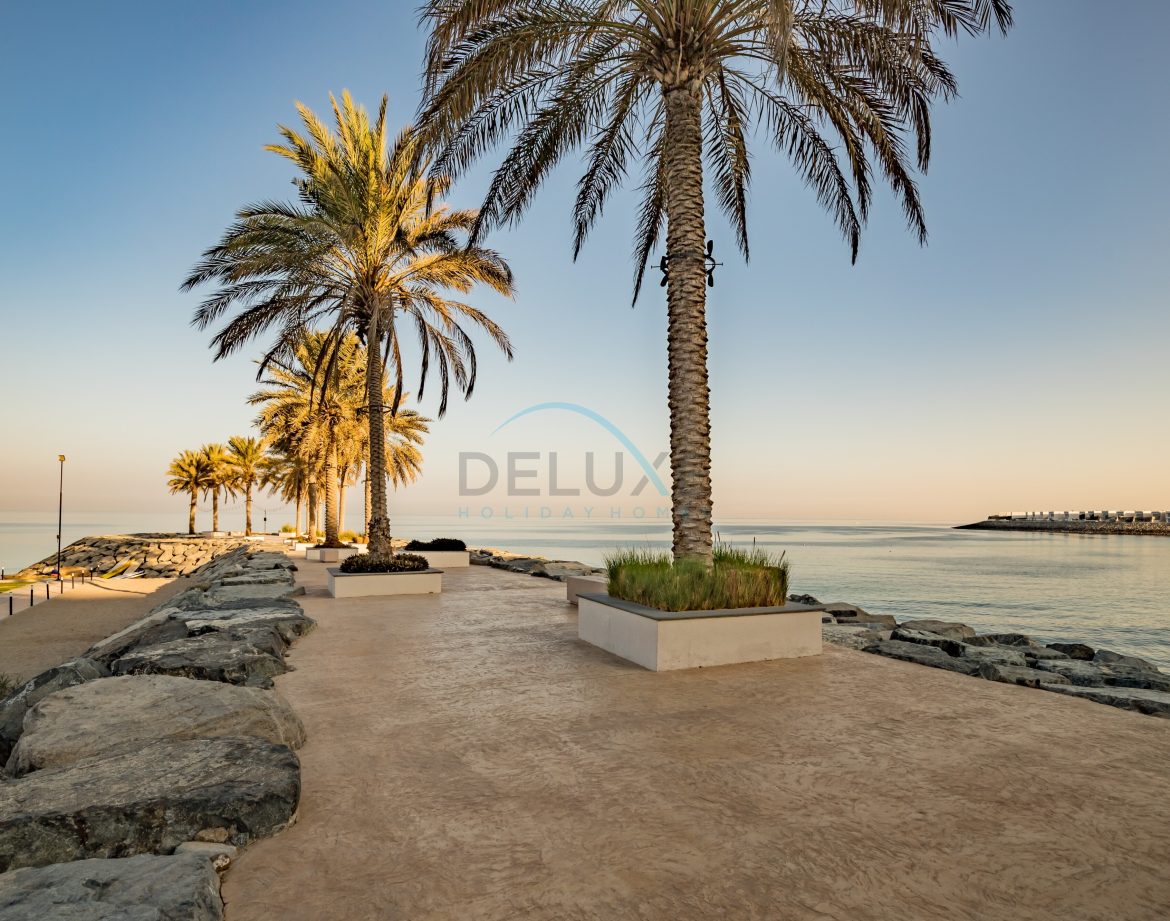 4-Bedroom Sea-View Apartment — The Address Fujairah Residences — photo 39