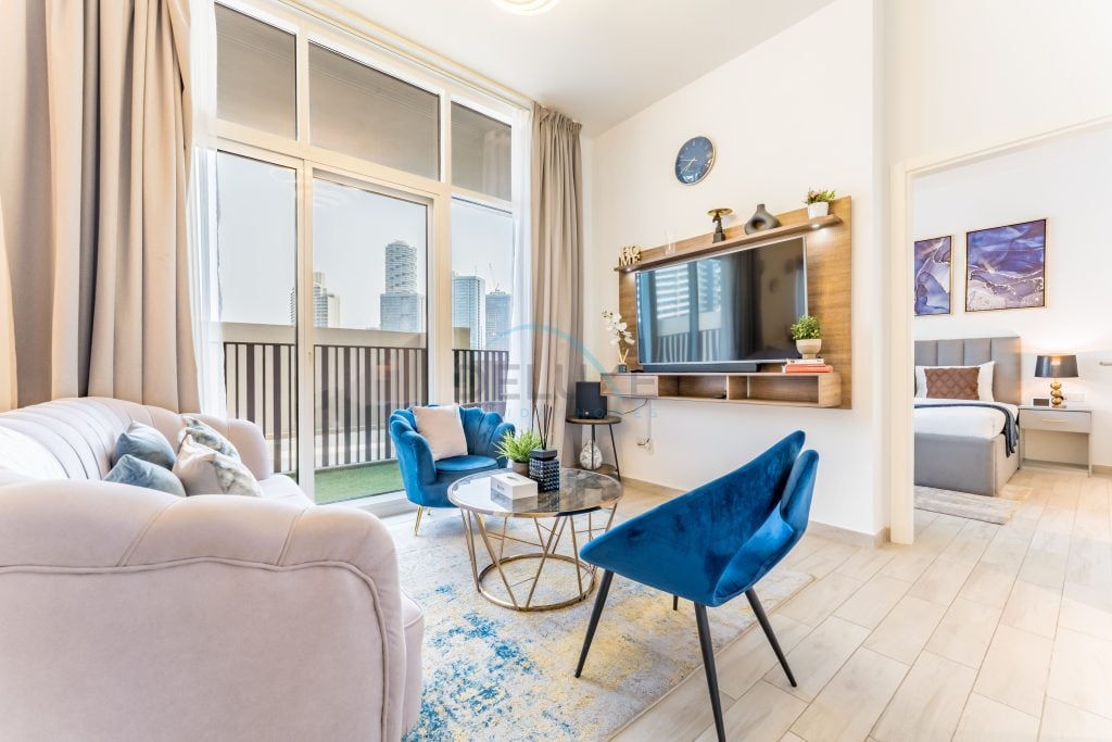 Minutes From Circle Mall, Near the Park, With Quick Access to Al Khail Road and 20 Minutes to Dubai Marina – Belgravia III B