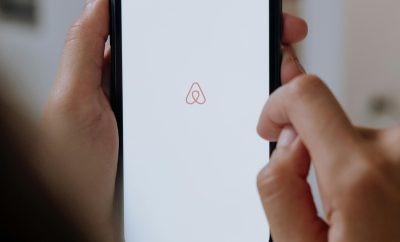 ما الذي يجب البحث عنه عند اختيار شركة إدارة Airbnb احترافية في عام 2026 لتحقيق عائد استثمار لا يُضاهى