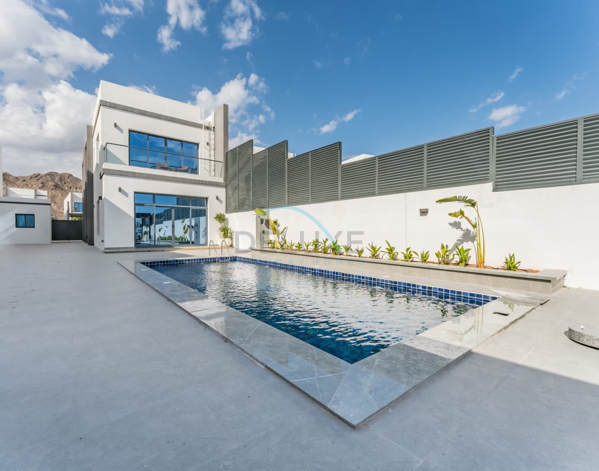 5-Bedroom Private-Pool Villa — Al Dana Island — photo 6
