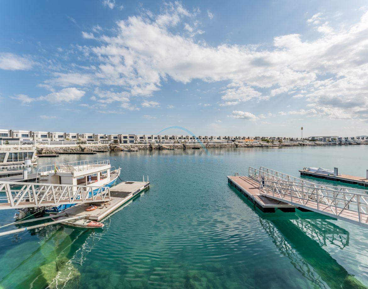 5-Bedroom Private-Pool Villa — Al Dana Island — photo 34