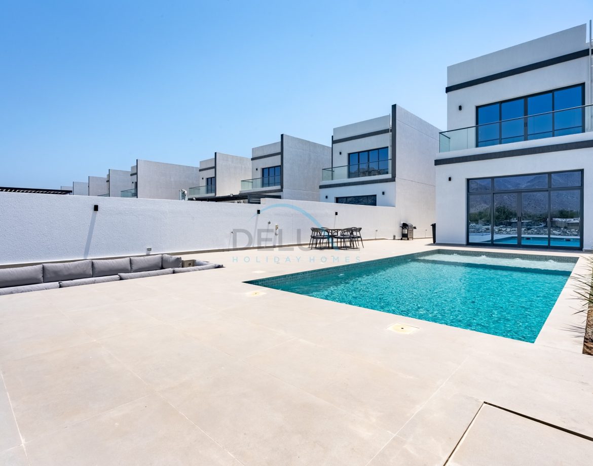 5-Bedroom Private-Pool Villa — Al Dana Island — photo 22