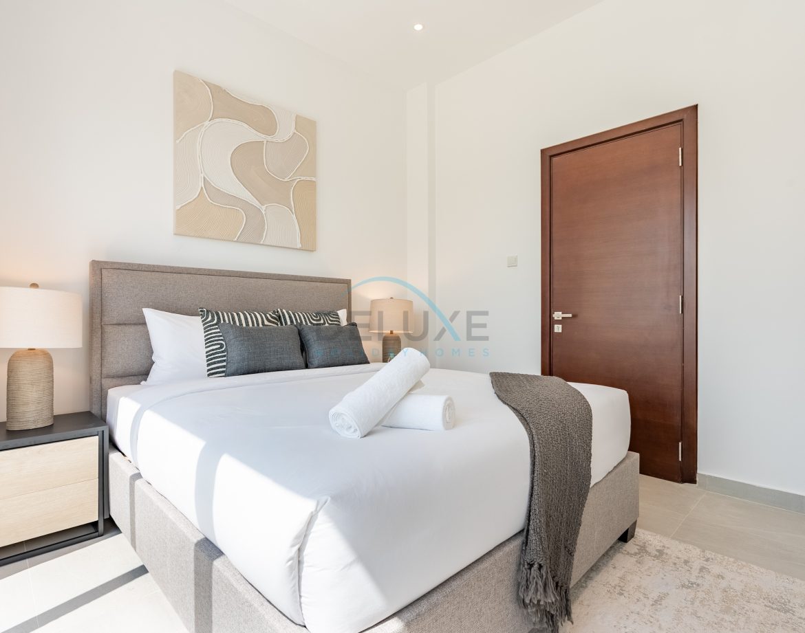 5-Bedroom Private-Pool Villa — Al Dana Island — photo 38