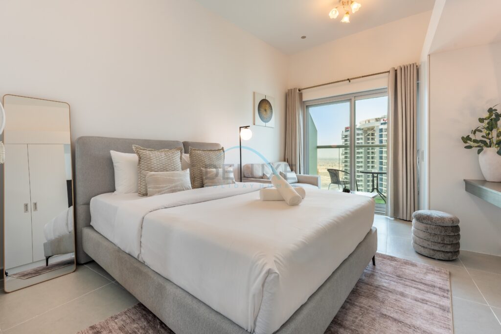 Peaceful High-Floor Studio with Community Views, Moments from Dubai Butterfly Garden, Bella Rose