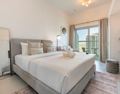 Peaceful High-Floor Studio with Community Views, Moments from Dubai Butterfly Garden, Bella Rose
